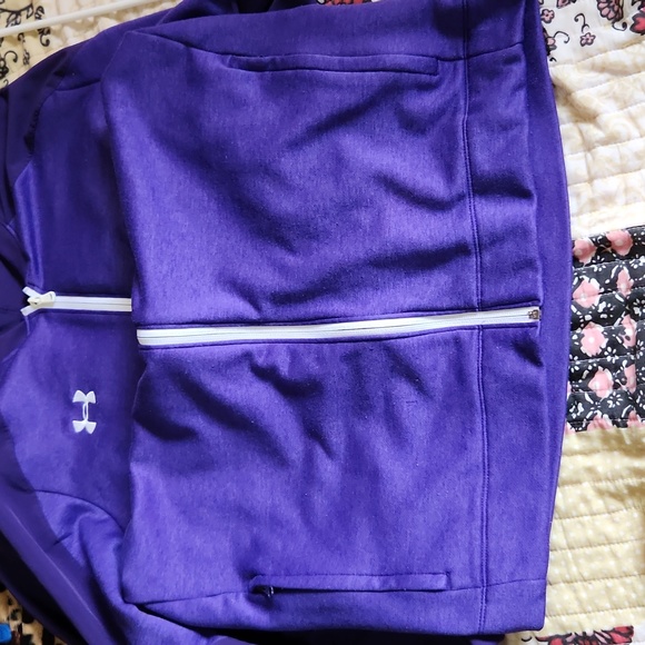Under Armour Jacket - Picture 6 of 6